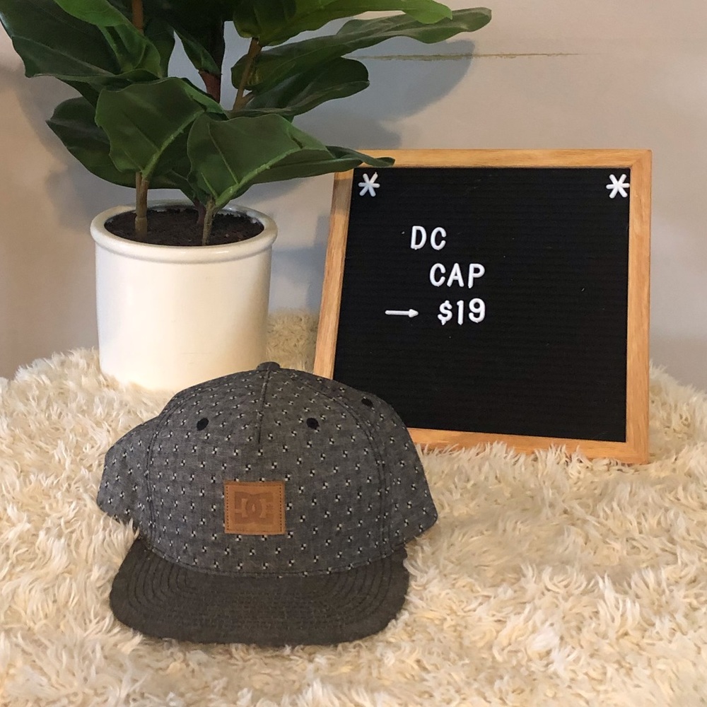 DC SnapBack Hat